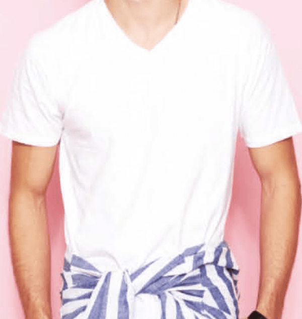 <h5>GILDAN</h5>4.5oz.亞規輕質感V領T